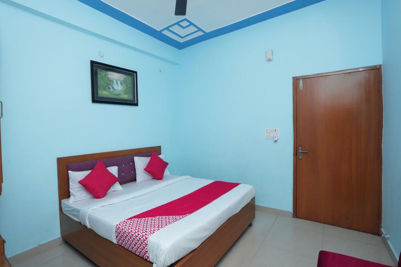 Oyo 38520 Hotel Silverspoon Roorkee Exterior foto