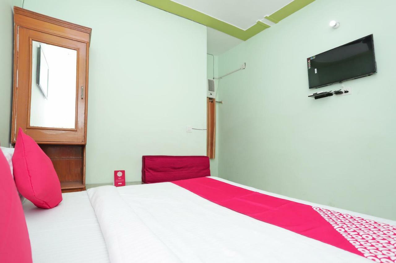Oyo 38520 Hotel Silverspoon Roorkee Exterior foto